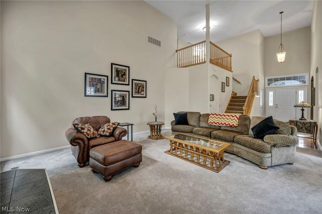 15447 Oak Hollow Lane, Strongsville, OH 44149