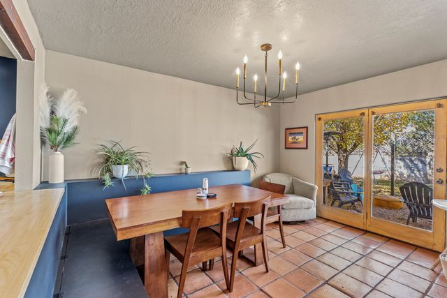 3317 James, Santa Fe, NM 87507