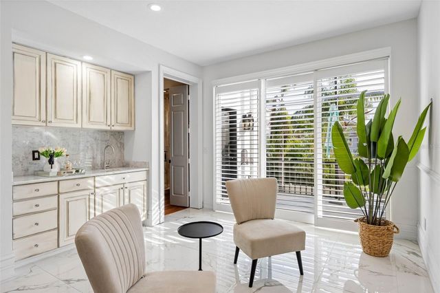 6024 KIPPS COLONY DRIVE E, Gulfport, FL 33707