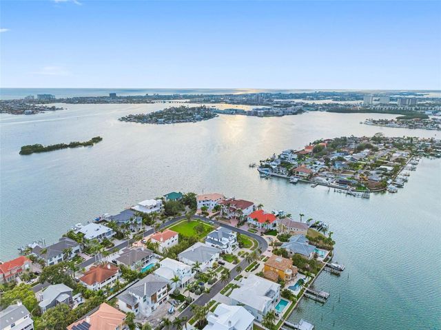 6024 KIPPS COLONY DRIVE E, Gulfport, FL 33707