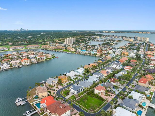 6024 KIPPS COLONY DRIVE E, Gulfport, FL 33707