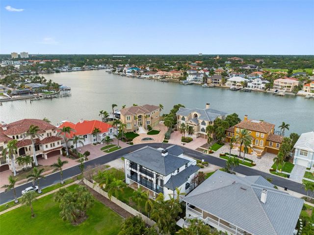 6024 KIPPS COLONY DRIVE E, Gulfport, FL 33707