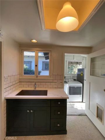 638 N Mar Vista, Pasadena, CA 91106