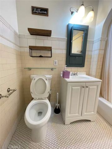 638 N Mar Vista, Pasadena, CA 91106