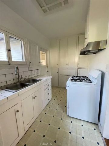 638 N Mar Vista, Pasadena, CA 91106