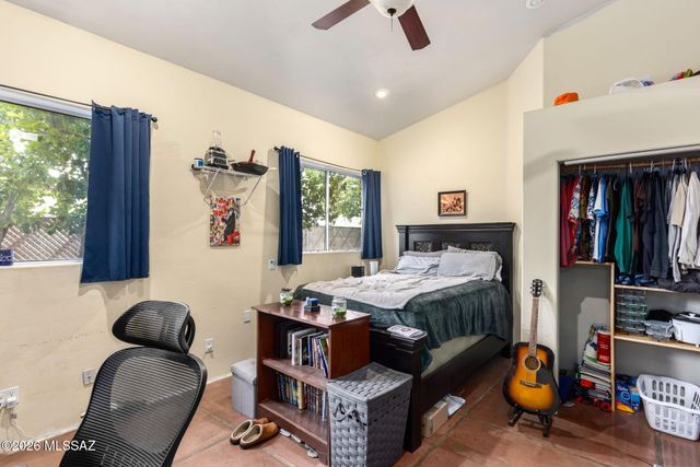 3206 E Glenn Street, Tucson, AZ 85716