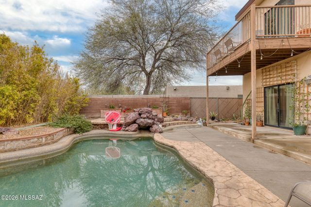 3206 E Glenn Street, Tucson, AZ 85716