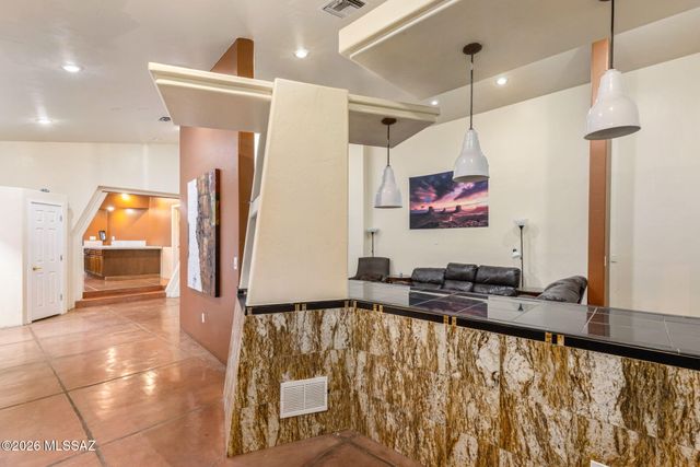 3206 E Glenn Street, Tucson, AZ 85716