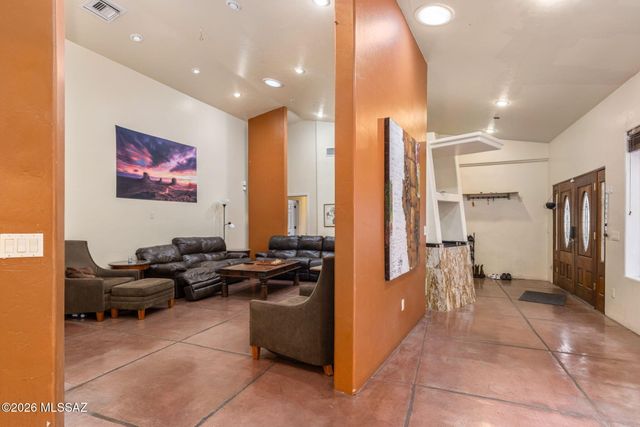 3206 E Glenn Street, Tucson, AZ 85716