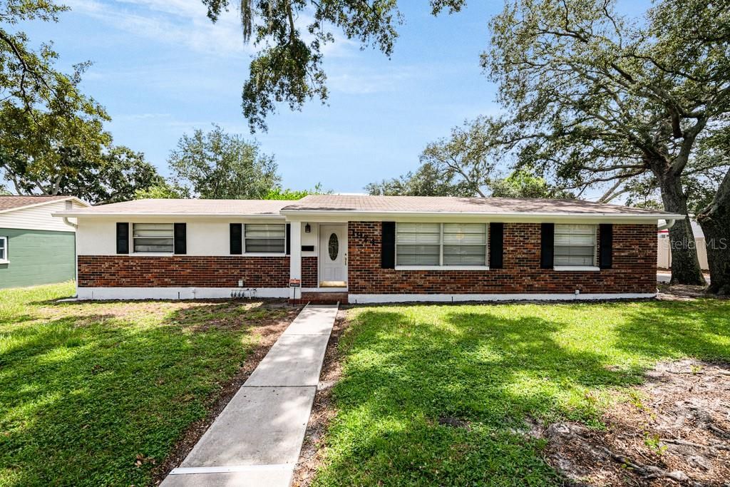 Image 1 of property listing at 1924 W NORTH STREET, Tampa, FL 33604