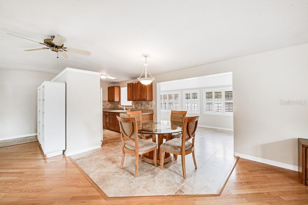 Image 15 of property listing at 1924 W NORTH STREET, Tampa, FL 33604