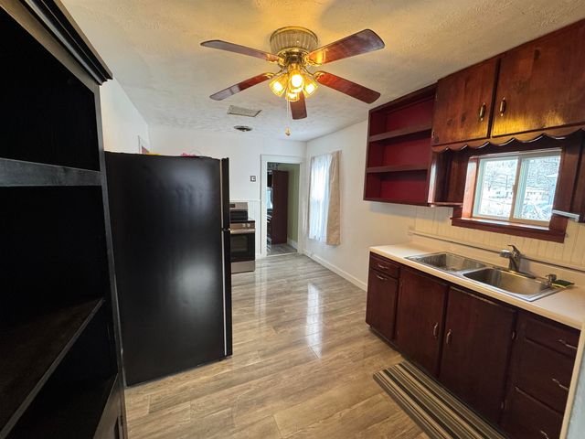 2092 N Bennington Road, Bennington, VT 05257