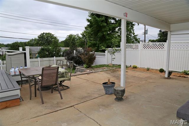 5032 Darfield Court, Unincorporated, MO 63128
