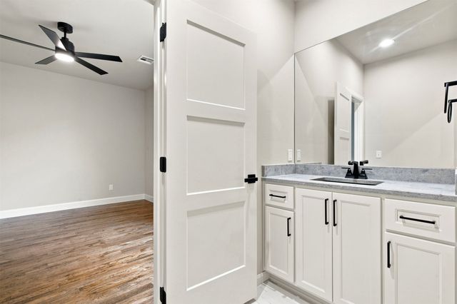 4520 S Retana Avenue, Broken Arrow, OK 74011