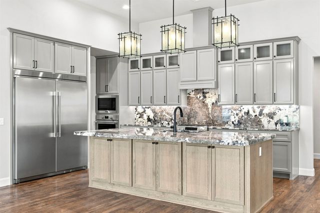 4520 S Retana Avenue, Broken Arrow, OK 74011