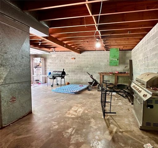 513 S Ash Street, Harrison, AR 72601