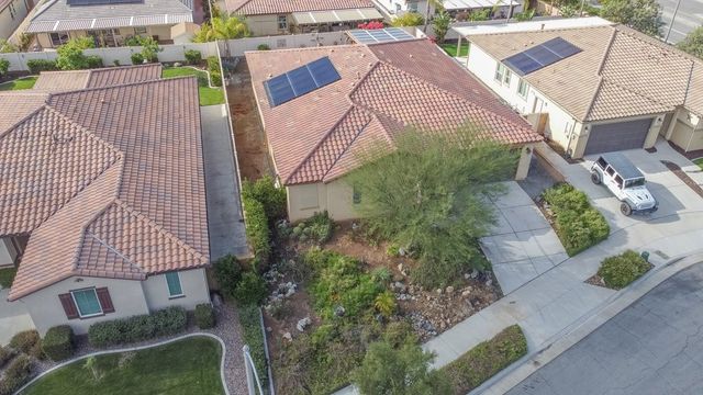 36033 Harvard Court, Winchester, CA 92596