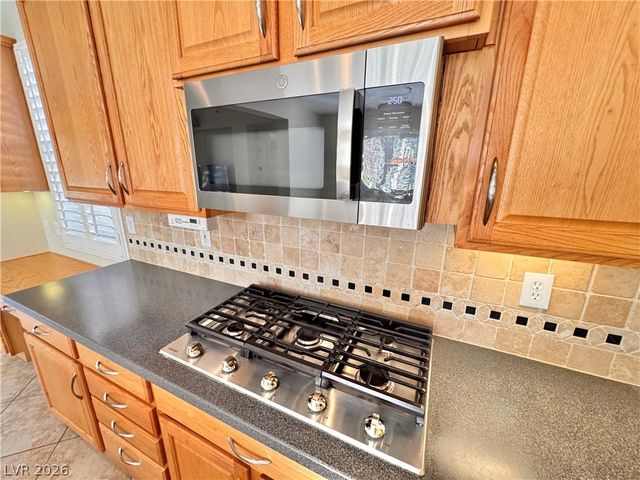 7116 Spring Beauty Avenue, Las Vegas, NV 89131