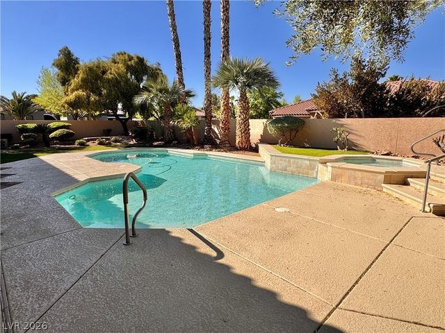 7116 Spring Beauty Avenue, Las Vegas, NV 89131