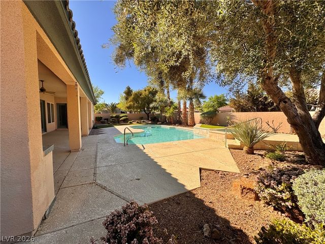 7116 Spring Beauty Avenue, Las Vegas, NV 89131