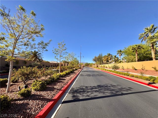 7116 Spring Beauty Avenue, Las Vegas, NV 89131