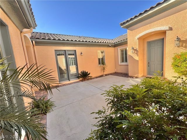 7116 Spring Beauty Avenue, Las Vegas, NV 89131