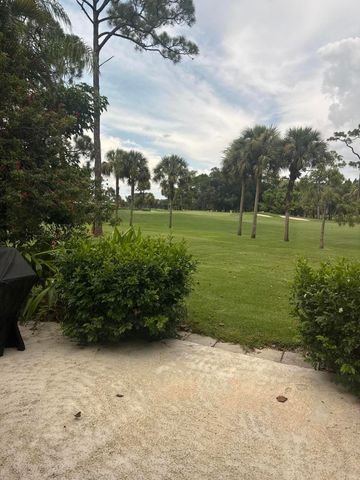 13174 Eastpointe Way, Palm Beach Gardens, FL 33418