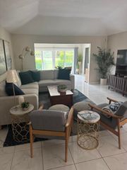 13174 Eastpointe Way, Palm Beach Gardens, FL 33418