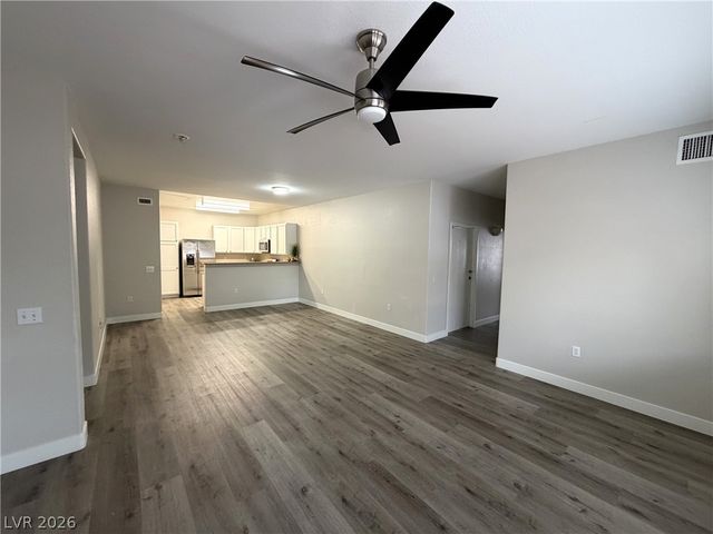 7450 South Eastern Avenue 1059, Las Vegas, NV 89123