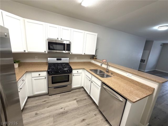7450 South Eastern Avenue 1059, Las Vegas, NV 89123