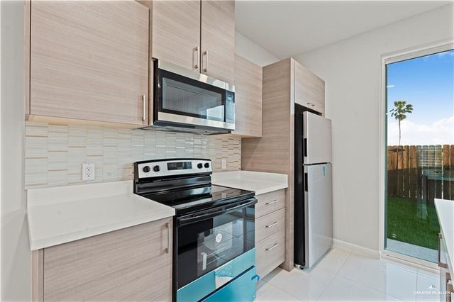 3500 Vanessa Lane 7, Weslaco, TX 78596