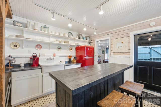 313 Depot Street, Waynesville, NC 28786