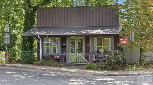 313 Depot Street, Waynesville, NC 28786