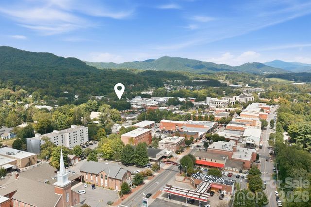 313 Depot Street, Waynesville, NC 28786