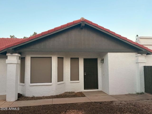 1151 W LAREDO Street, Chandler, AZ 85224