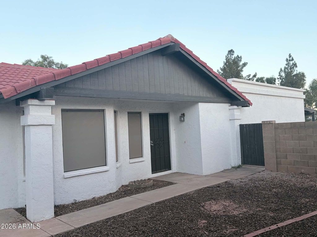 1151 W LAREDO Street, Chandler, AZ 85224