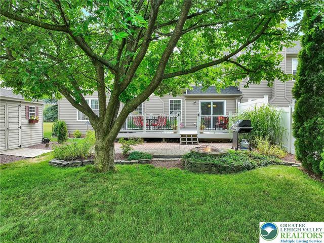 2184 Greenmeadow Drive, Lower Macungie Twp, PA 18062