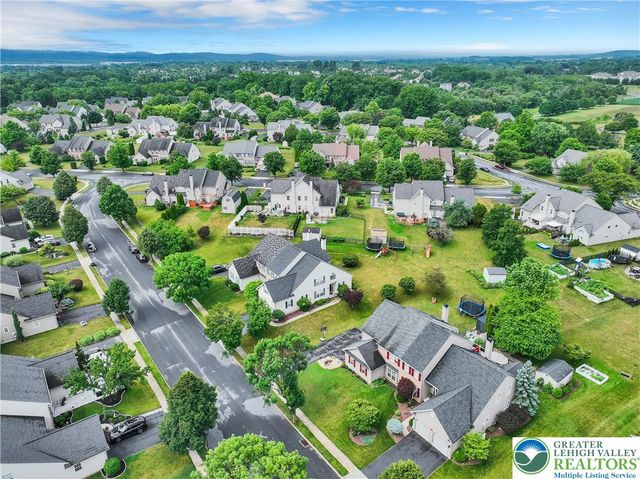 2184 Greenmeadow Drive, Lower Macungie Twp, PA 18062