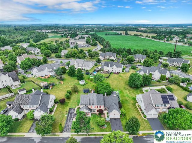 2184 Greenmeadow Drive, Lower Macungie Twp, PA 18062