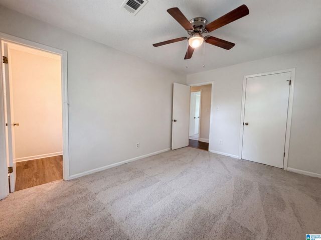 694 CUMMINS AVENUE, Hueytown, AL 35023