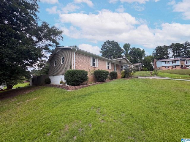 694 CUMMINS AVENUE, Hueytown, AL 35023