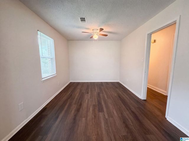 694 CUMMINS AVENUE, Hueytown, AL 35023