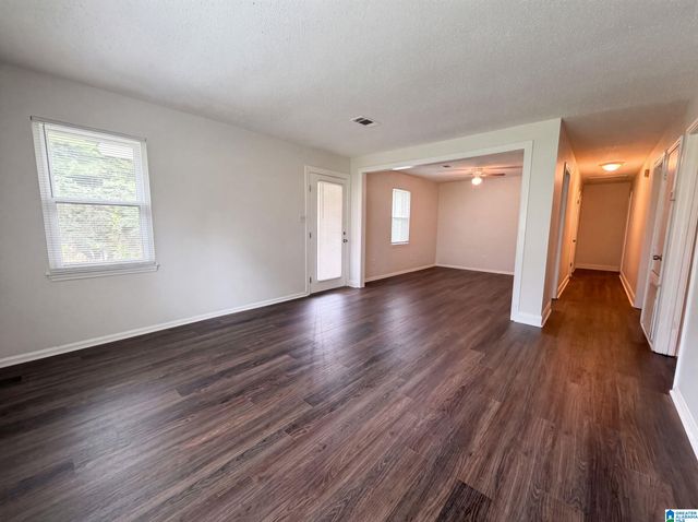 694 CUMMINS AVENUE, Hueytown, AL 35023