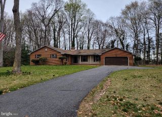 5 CROSSLEY DR, Dover, DE 19901