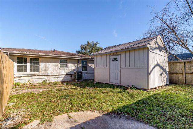 3514 Mattye Maye Unit Drive A, Pasadena, TX 77503