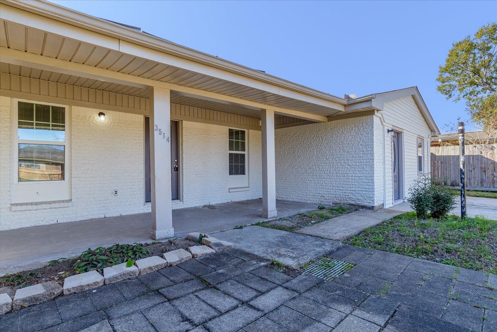 3514 Mattye Maye Unit Drive A, Pasadena, TX 77503
