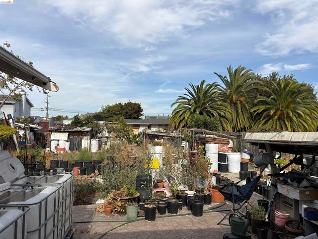 24882 Cypress Ave, Hayward, CA 94544