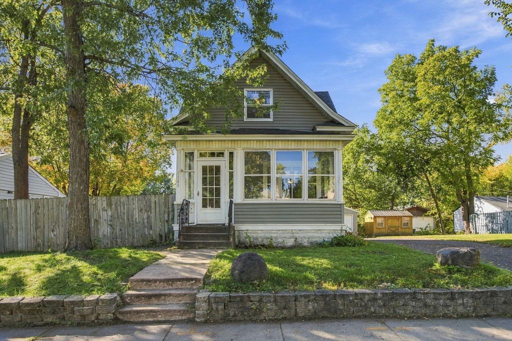 1144 Cook Avenue E, Saint Paul, MN 55106 — photo 2