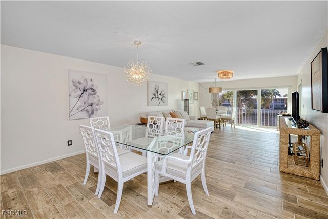 4116 SE 20th PL 202, Cape Coral, FL 33904