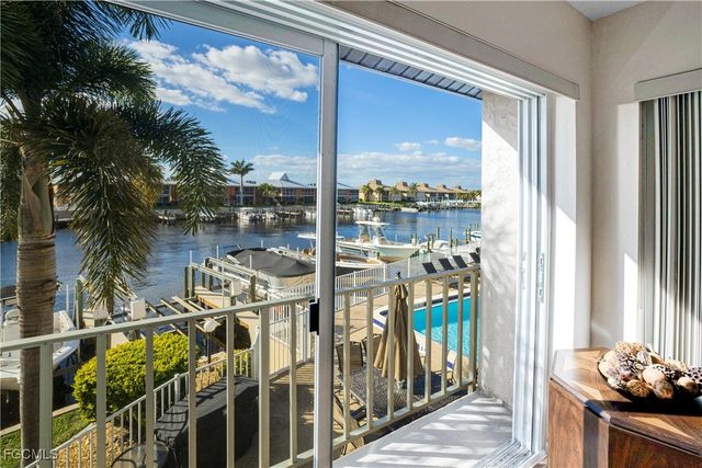 4116 SE 20th PL 202, Cape Coral, FL 33904